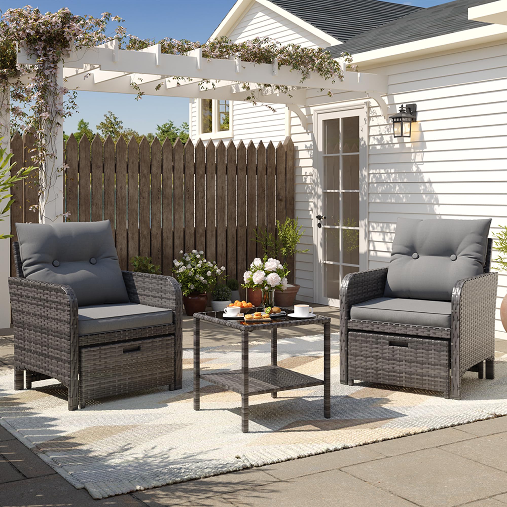 Amopatio 5-teiliges Polyrattan Gartenmöbel Set, Rattan Lounge Set mit 2 Hockern und Glastisch, Wetterfestes Garten Sofa Set mit Sitzkissen für Garten, Terrasse, Balkon, Grau