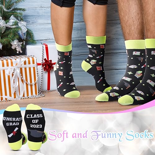 Miniatura 6 de Vaso de acero inoxidable de graduación Class of 2023 y divertidos calcetines de graduación de acero inoxidable de 20 onzas, vasos de agua con tapa