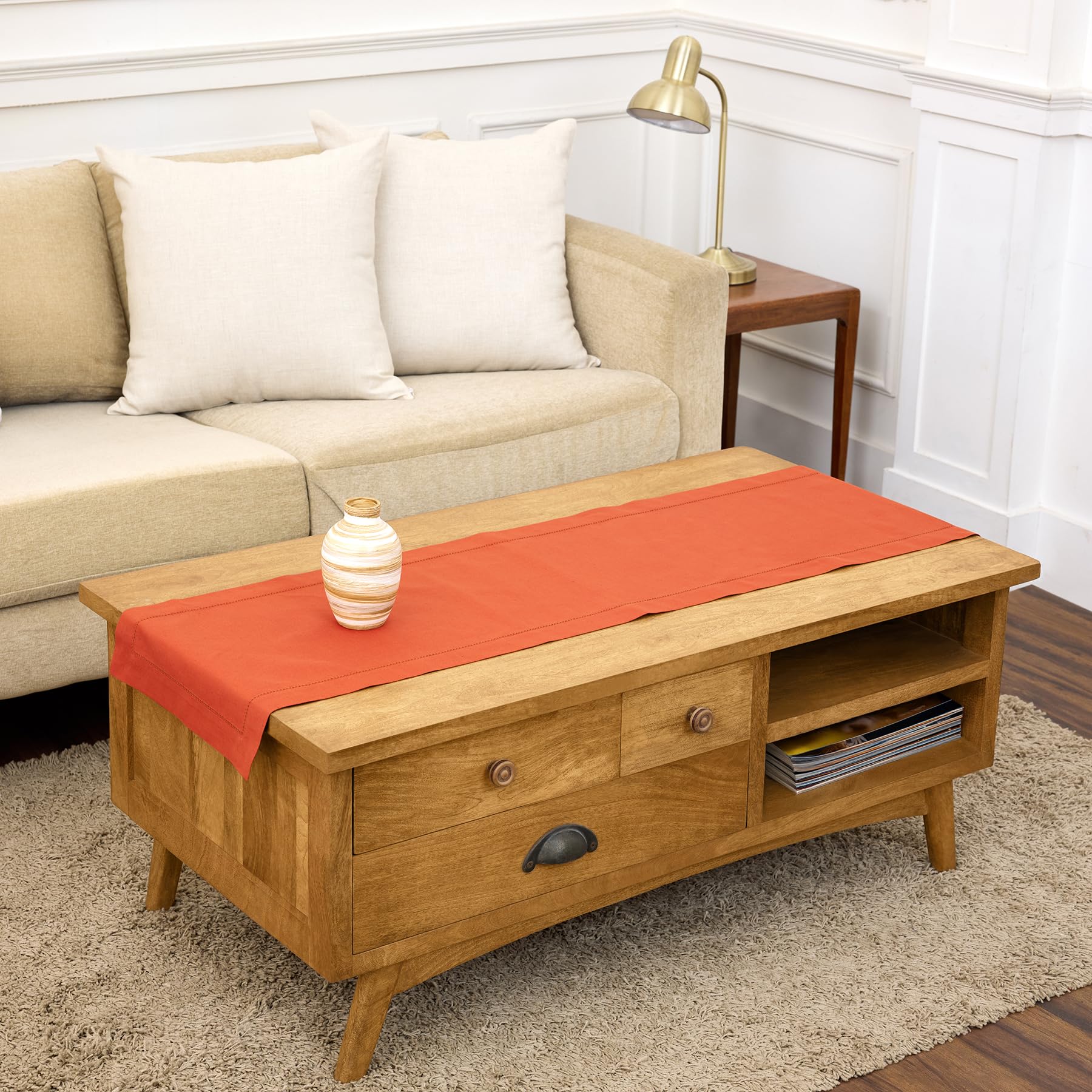 Solino Home Camino de mesa de lino y algodón de 48 pulgadas, color naranja quemado, vainica, 35,5 x 121,9 cm, ideal para cómodas y mesas de café
