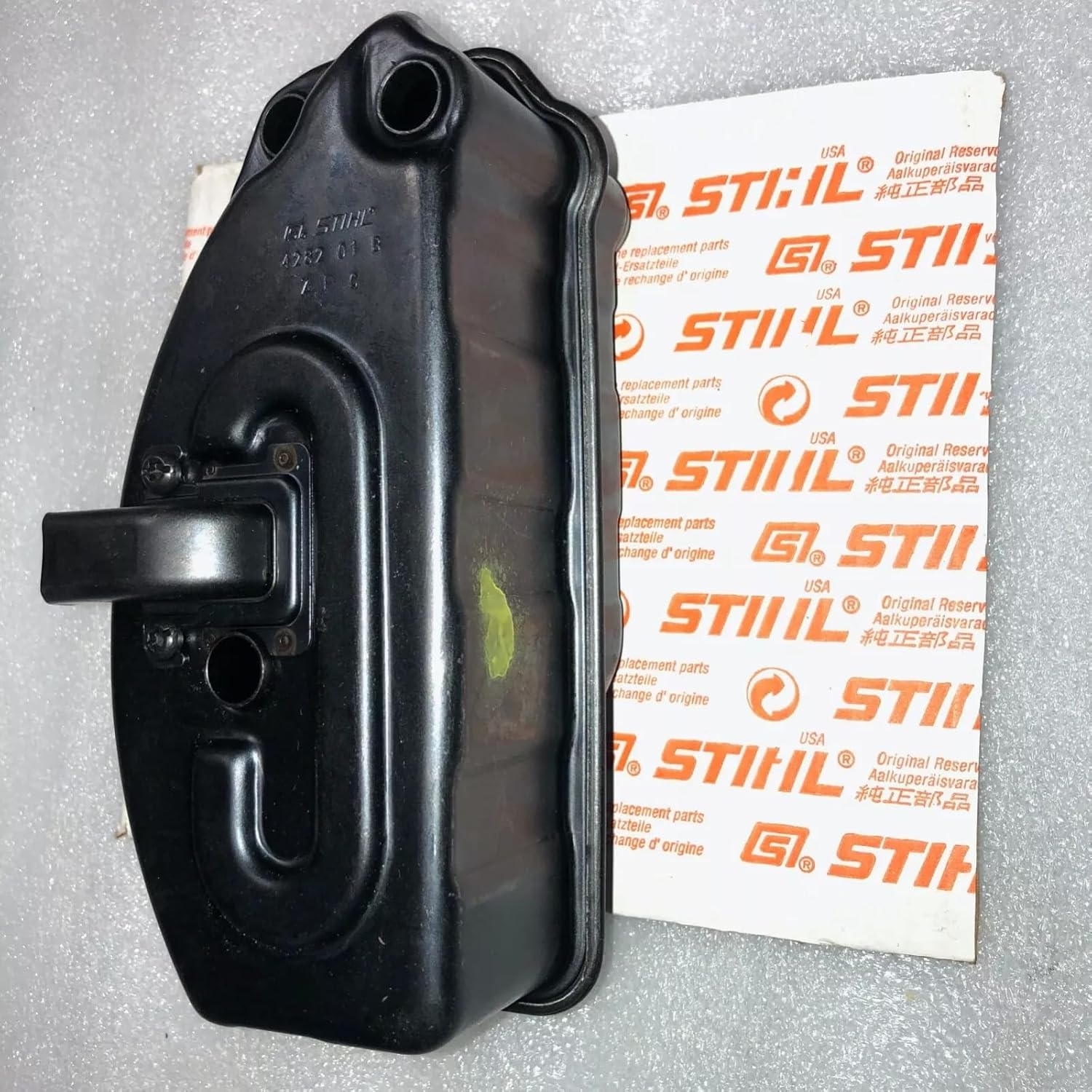 Muffler Assembly BR600 BR700 BR550 BR500 4282 140 0605 NEW,Replacement for STIHL OEM