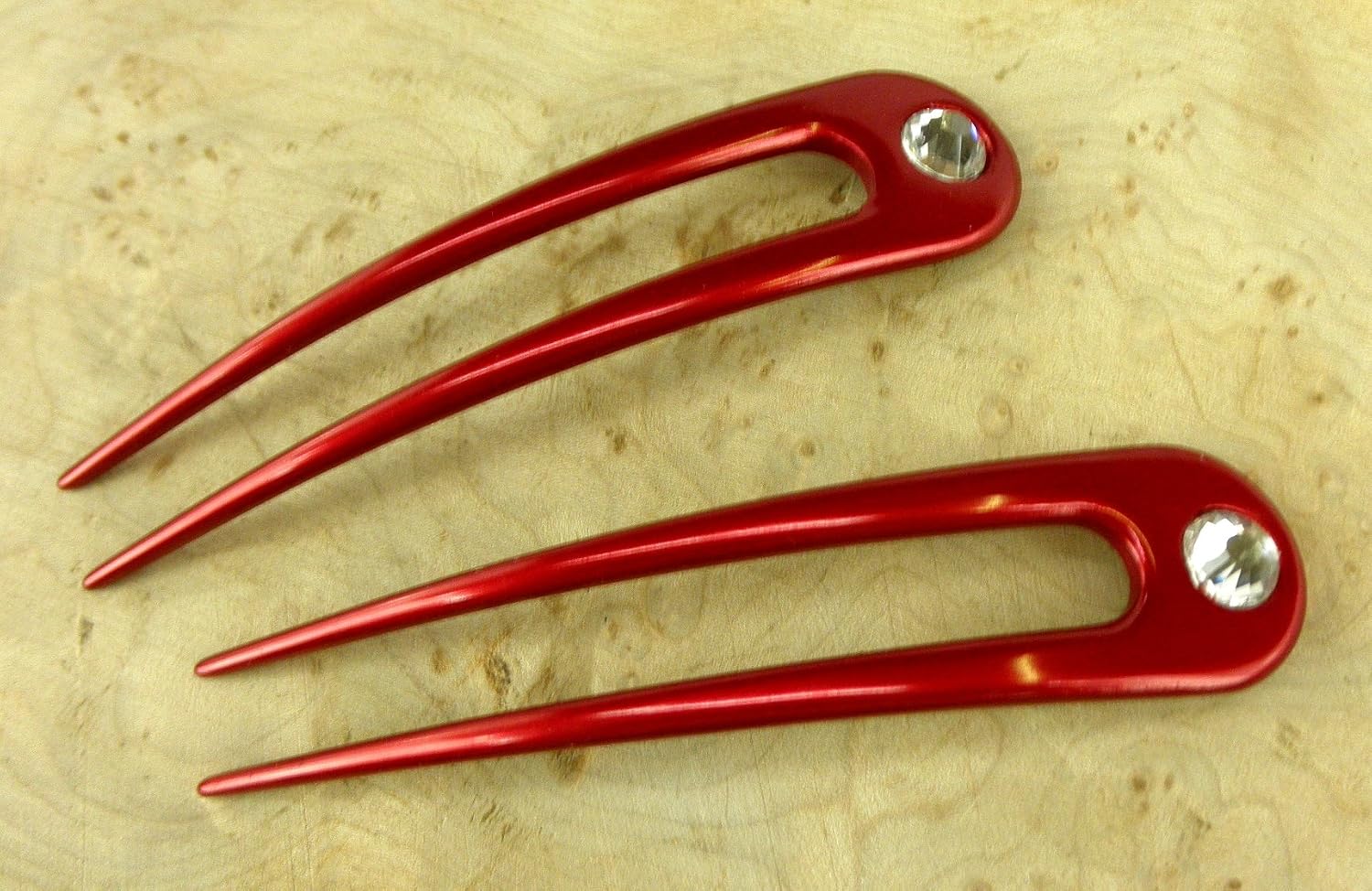 (2) Anodized Aluminum Two Prong Curved 4.5" Hair Fork Pick Pic (Red)