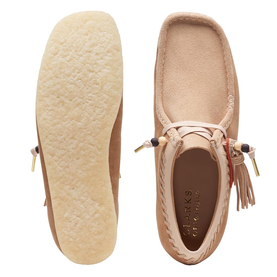 Clarks Wallabee ベージュ 37 Clarks Women's Wallabee Casual Lace Up Shoe - | SoftMoc.com
