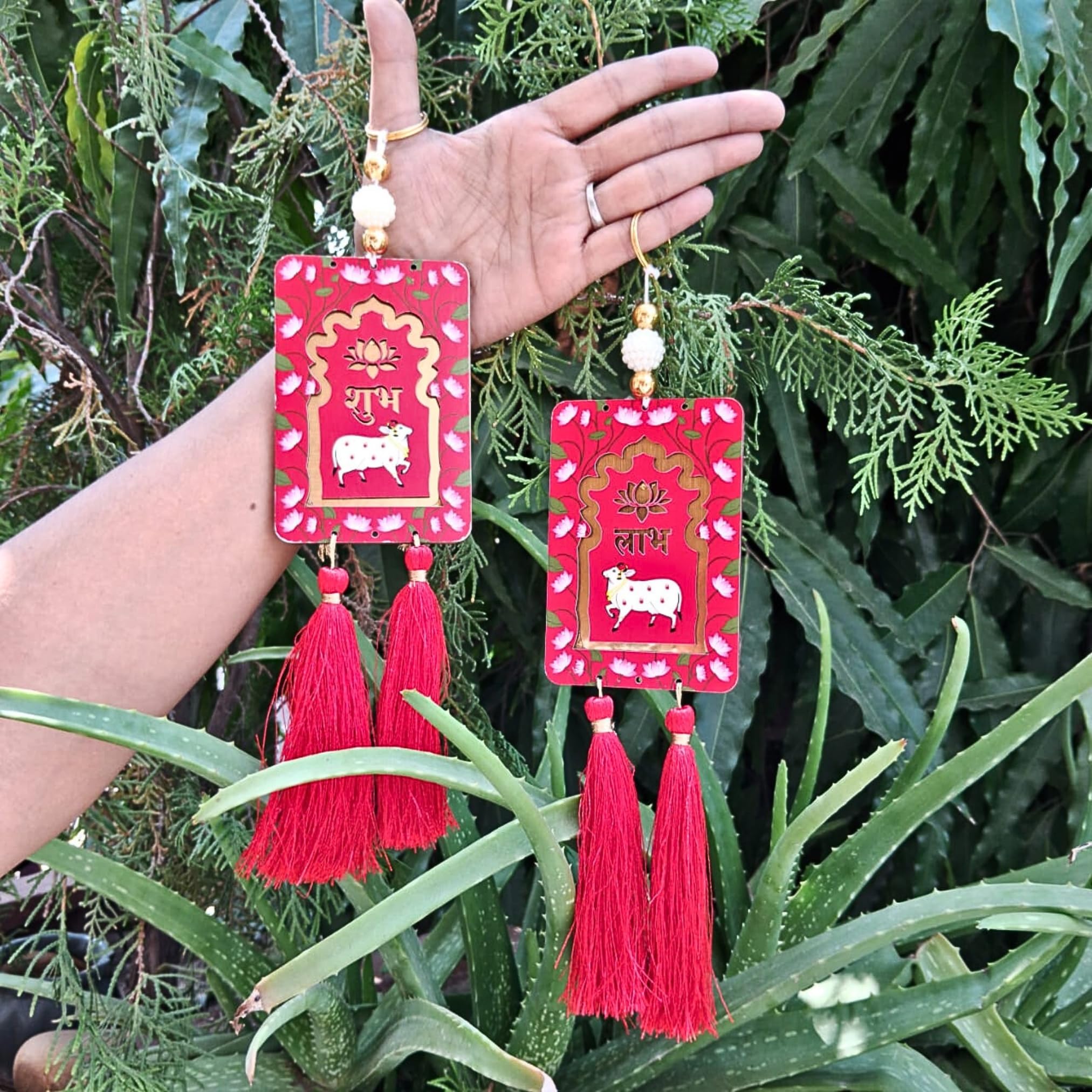 Alaukik shubh labh for Door Entrance Hanging pichwai Cow and Lotus Wall Hanging toran for Pooja Room Entrance Hanging bandarwal shubh labh (Shubh- Labh Hanging (Design 2)) (B0DHQRZBNB) Amazon Price History, Amazon Price Tracker