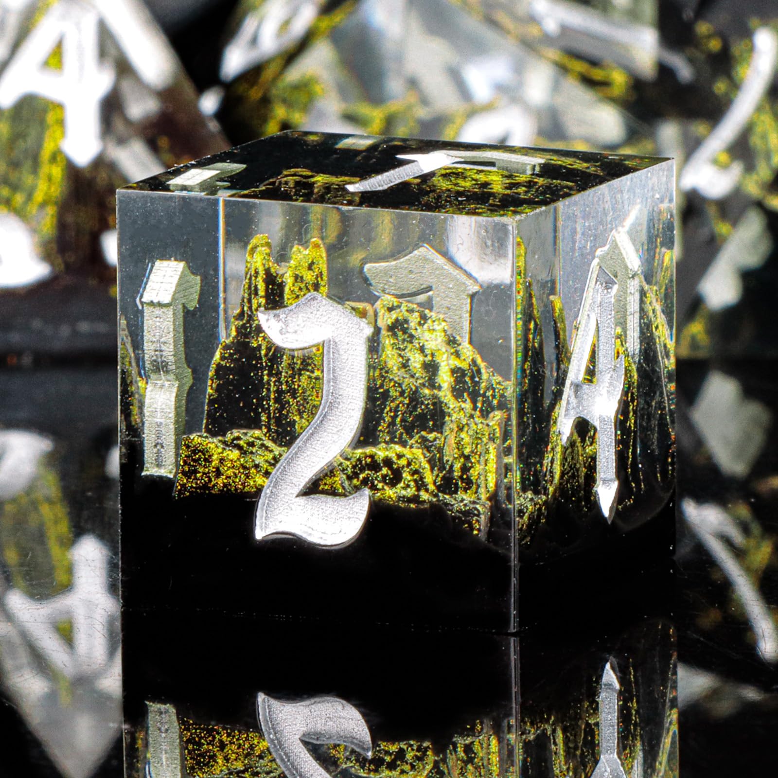 KERWELLSI DND Dice Set D&D, 7pcs Sharp Edge Resin D and D Dice with Gift Box, Nature Mountain Dungeon Dragon Role Playing Dice D20 D12 D10 D8 D6 D4