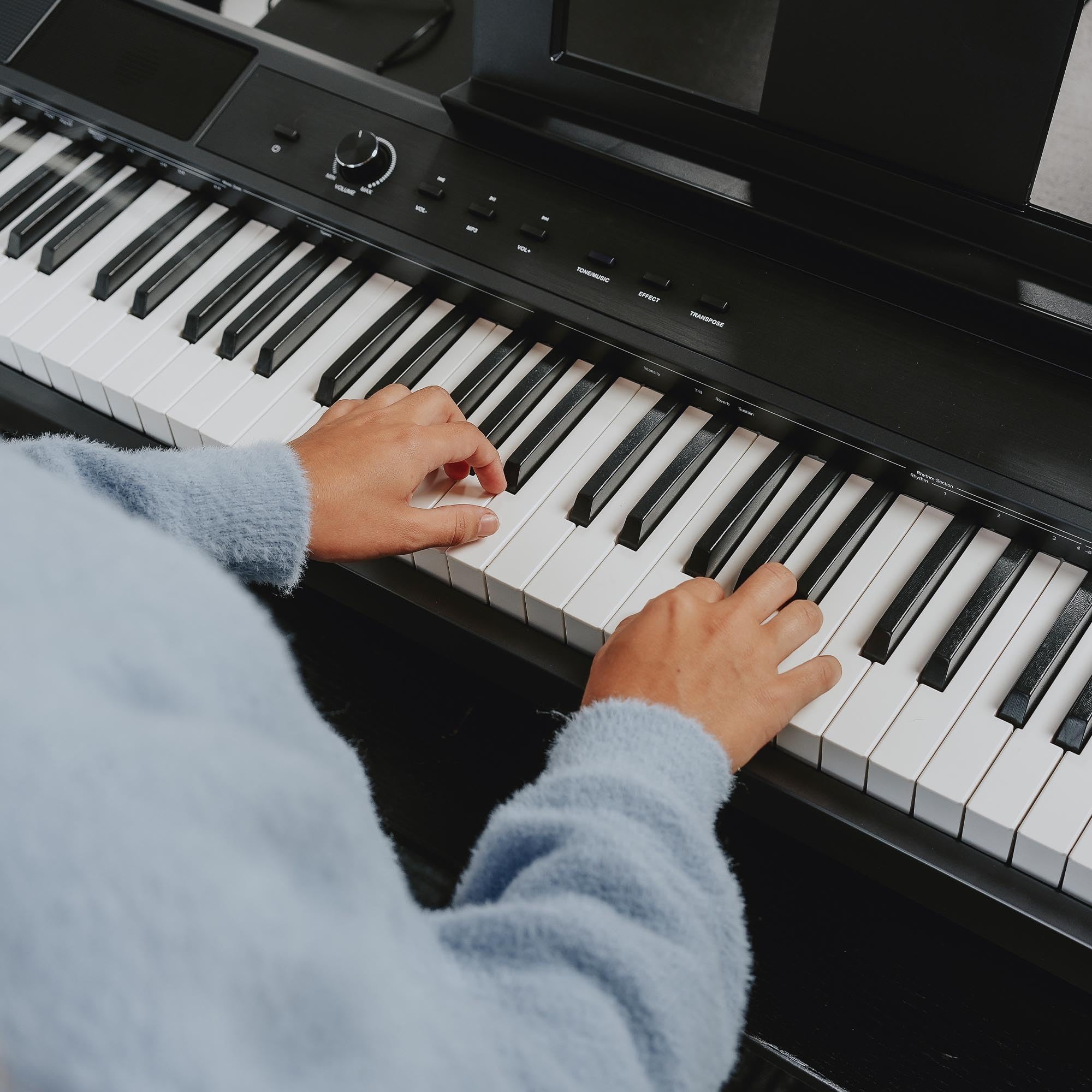 Axus AXD55 88-Tasten-Digitalpiano-Tastatur Mit Voll Gewichteten Hammertasten, Sustain-Pedal Und Hochwertigen Features Und Funktionen