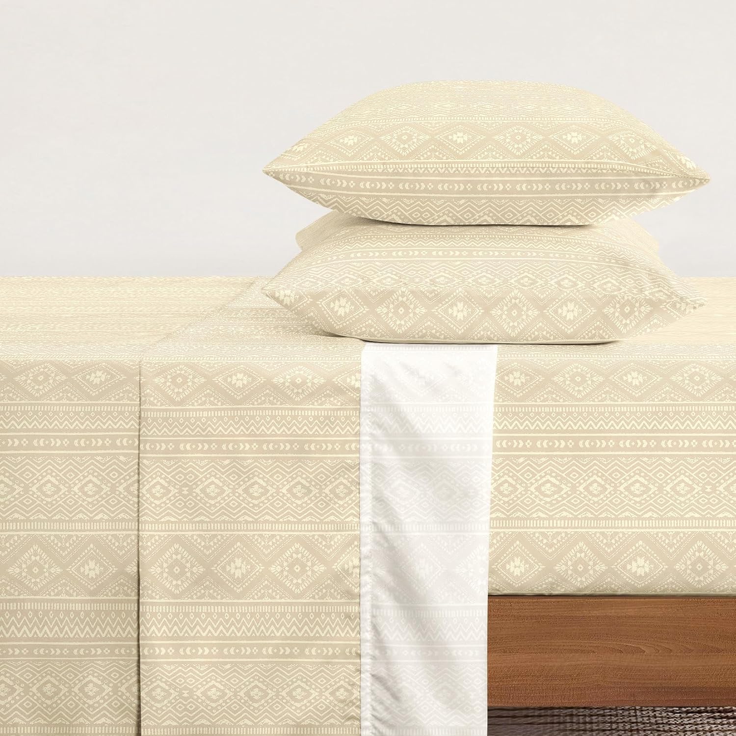 Wake In Cloud - Boho Bed Sheets, 4-Piece Sheet Set, Bohemian Chic Western Farmhouse Vintage Country Aesthetic Pattern Printed Bedding, Deep Pocket, Beige Grey, King Size