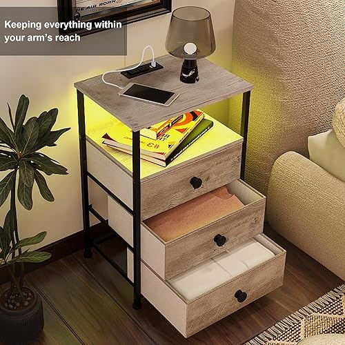 Miniatura 4 de Mesita de noche con estación de carga, salida USB y luz LED, mesa auxiliar con 3 cajones de tela y estante de almacenamiento para dormitorio, sala