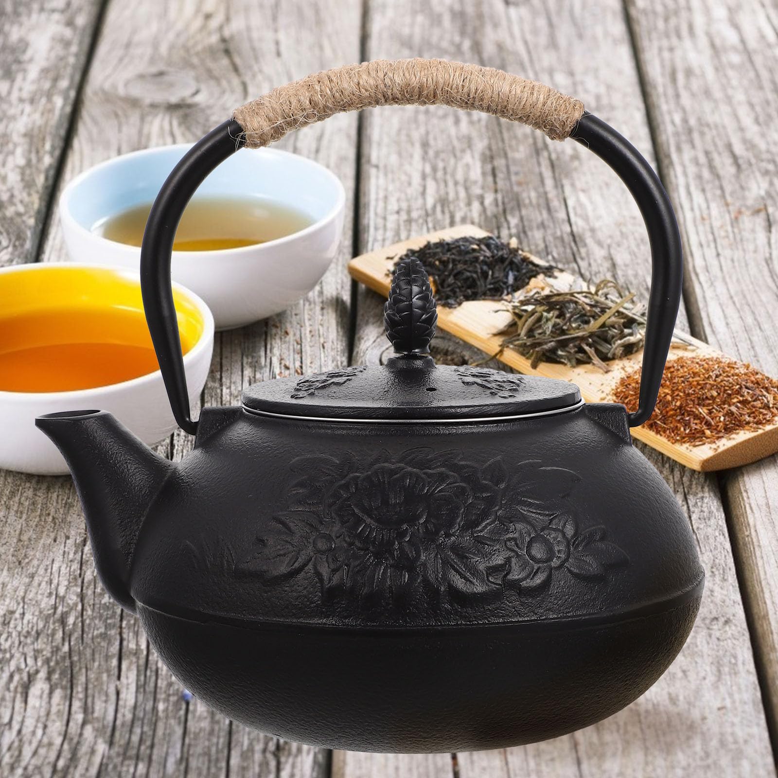Tetera de Hierro Fundido Diseño Elegante y Excelente Acabado de 900ml Tapa para Calentar Agua y Preparar Té Adecuado para Uso en Fogón