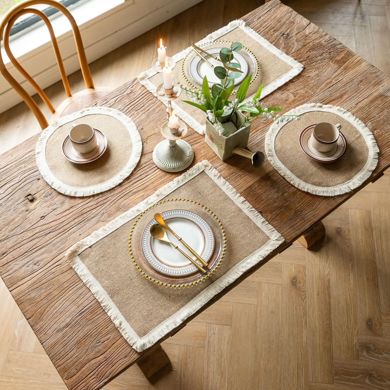 Napperon Table Salle a Manger Lot de 8, 30 x 45 CM Napperon Table Antidérapant Restaurant Lavable Lin Brun Beige, Couleur Unie avec Gland