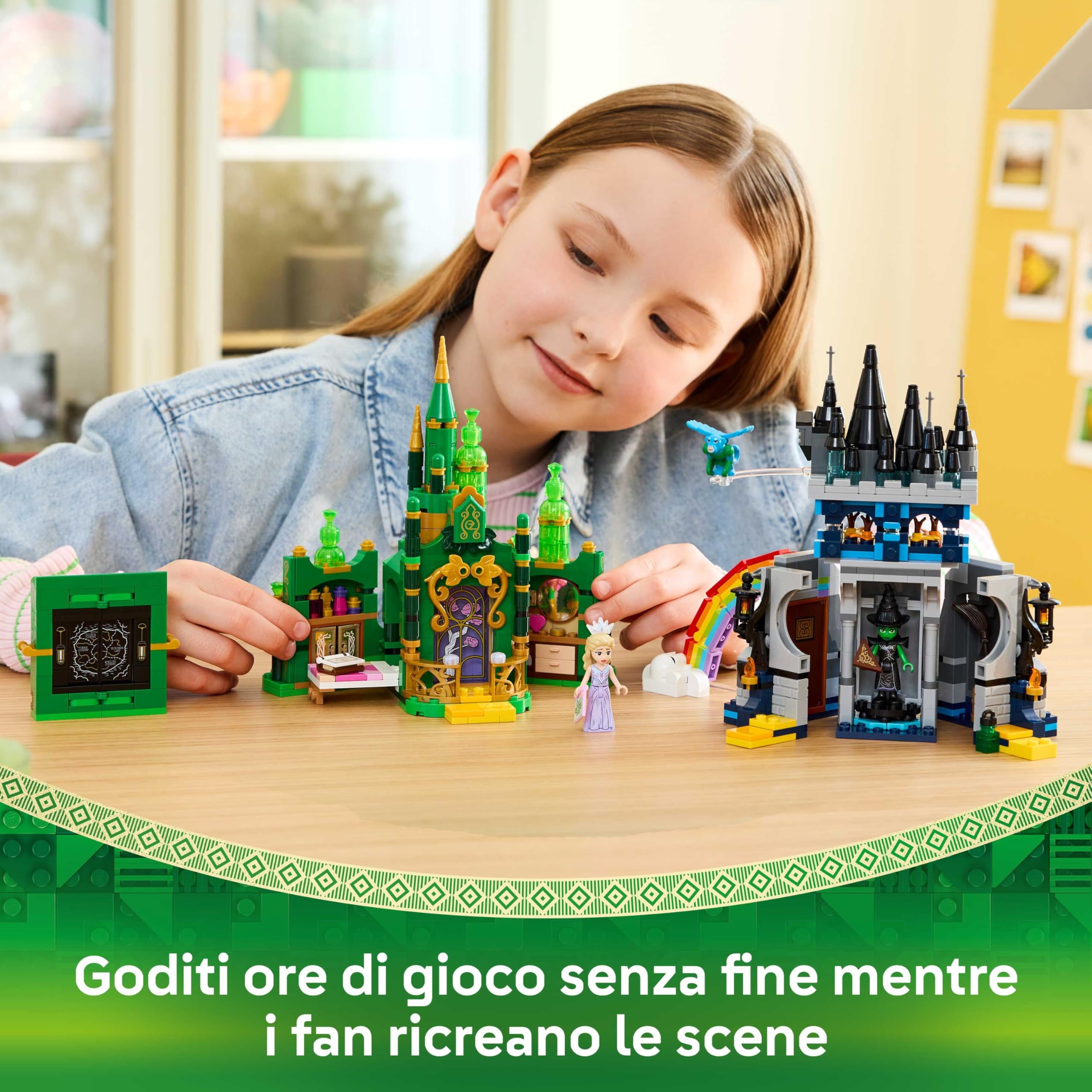 LEGO Wicked Città di Smeraldo e Castello Kiamo Ko - Giocattolo da Esposizione con Mini Bamboline di Elphaba e Glinda, Scimmia e Accessori - Regalo per Bambine da 9 Anni in su Fan del Film - 75689