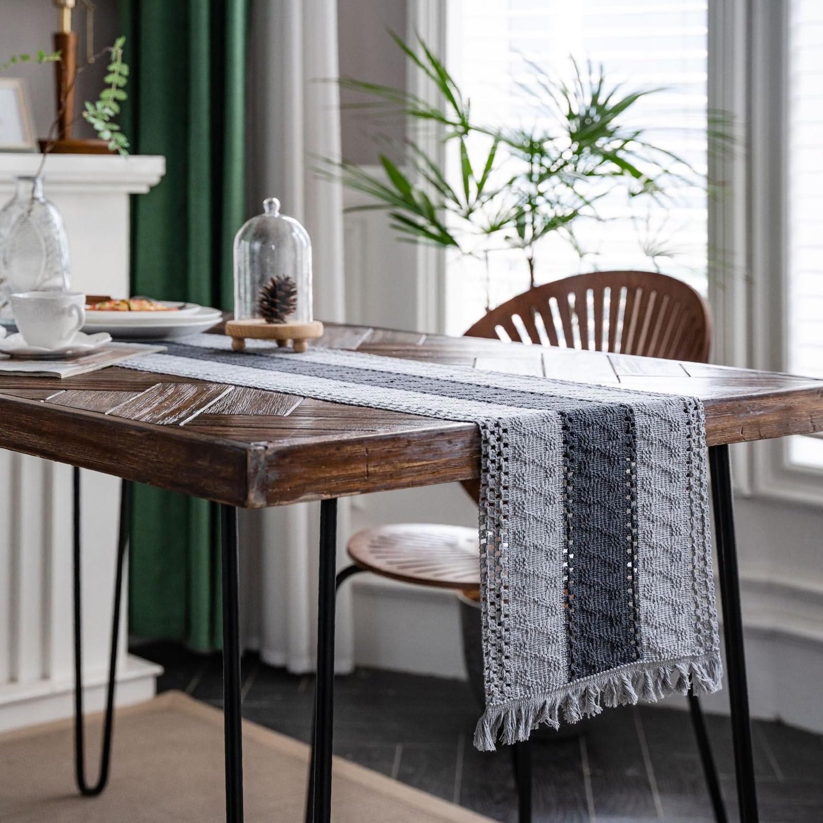 Beige Grau Tischläufer Baumwolle Leinen, Makramee Boho Tischläufer Dekostoff Abwaschbar Gewebter Gestreift mit Quasten Tischdecke für Küche Esszimmer Dekor, 30x220 cm, Beige Grau