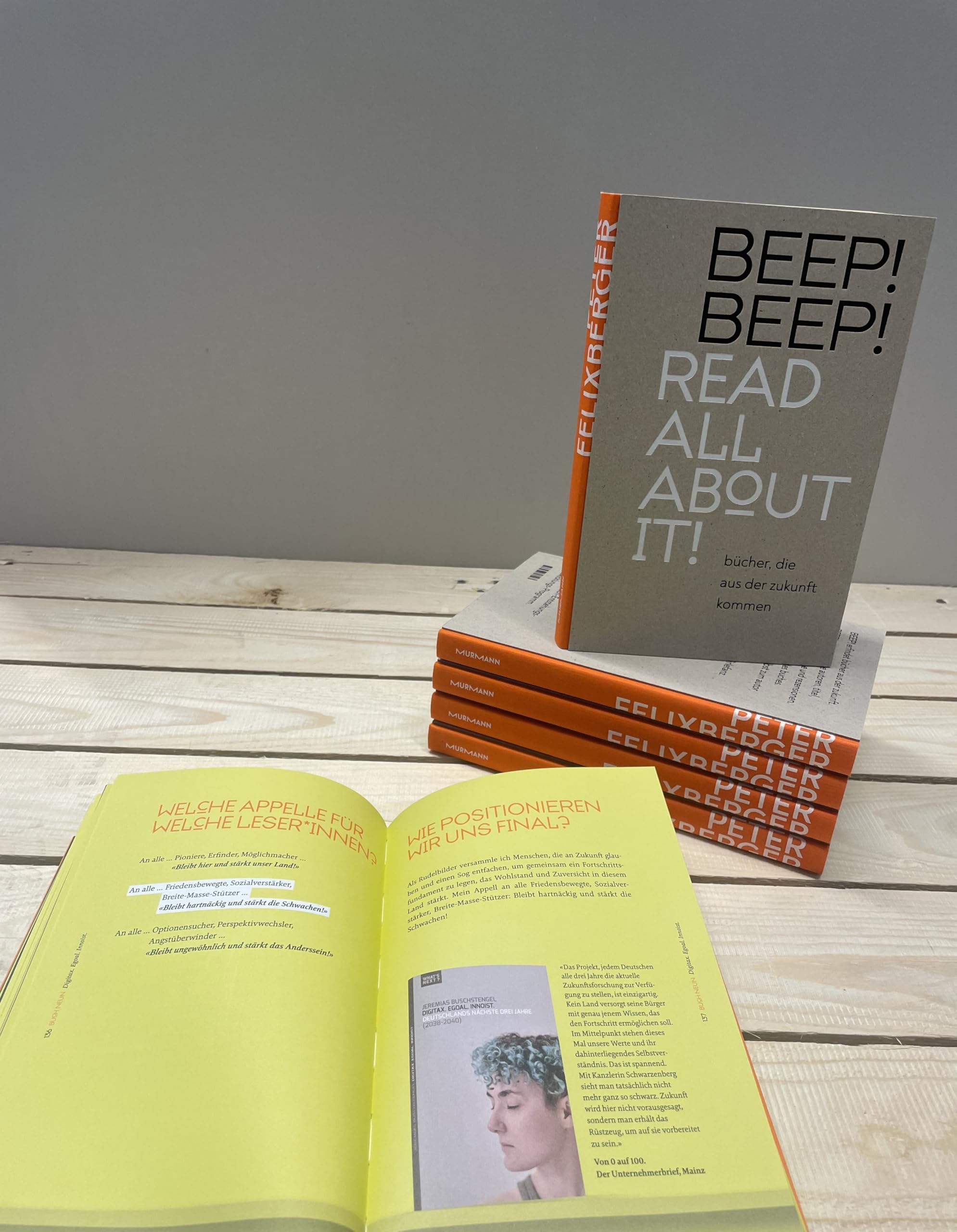 BEEP! BEEP! Read all about it!: Bücher, die aus der Zukunft kommen