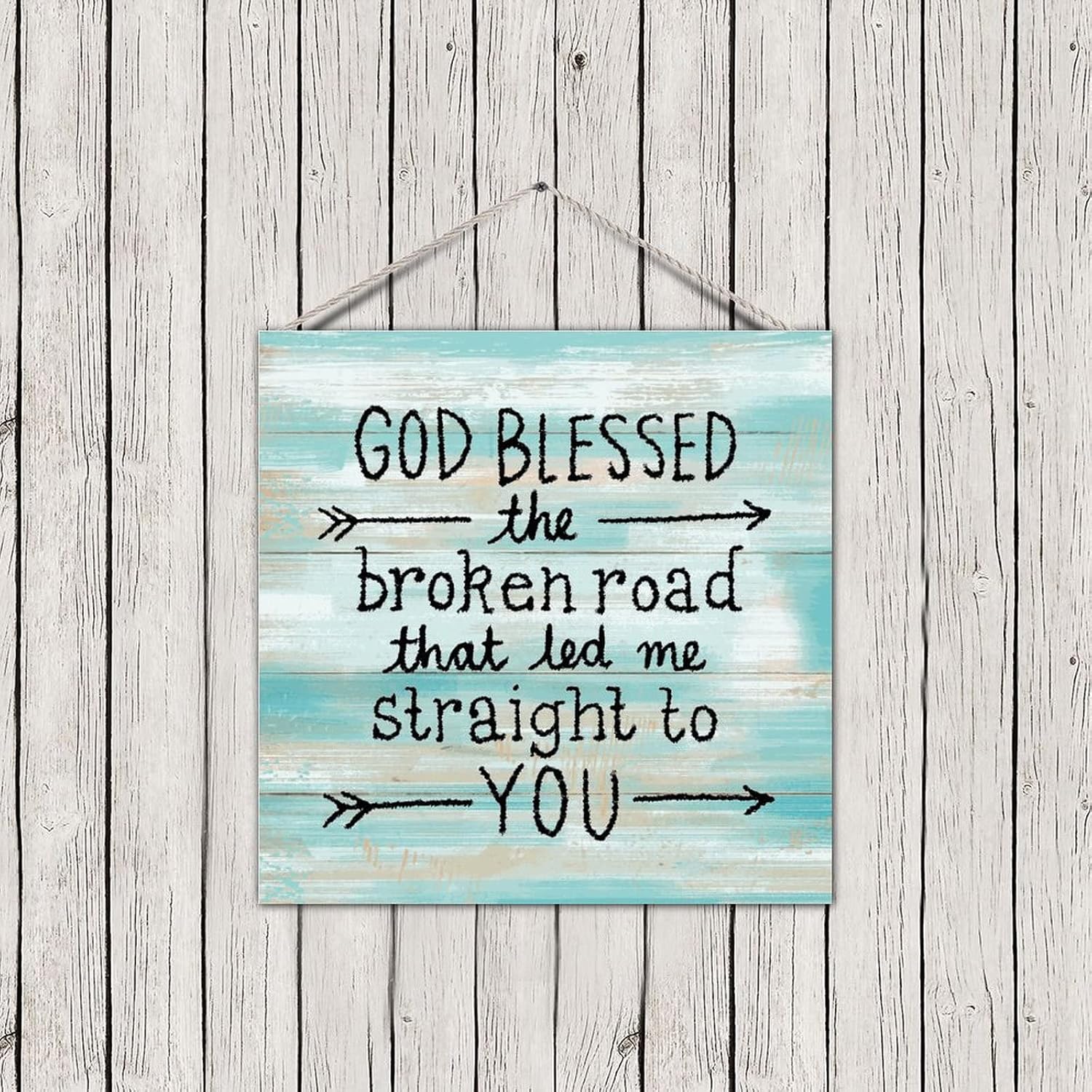 Vintage Wood Sign Plaque God Blessed The Broken Road That Led Me Straight to You Wood Welcome Plaque Wall Hanging Sign Antique Wood Welcome Sign for Kitchen Indoors Outdoors Wall Decor 12x12 Inch