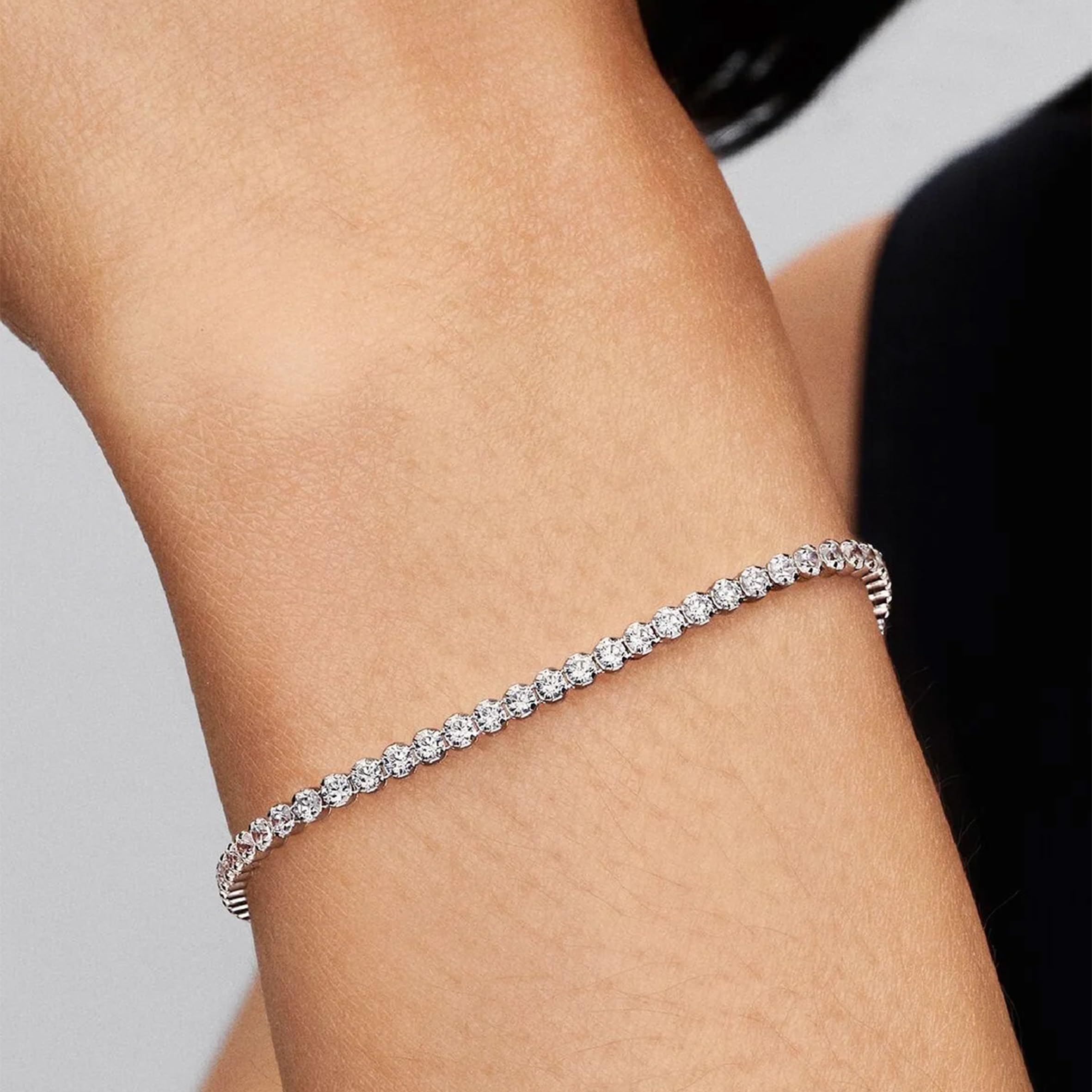 PANDORA Timeless Funkelndes Tennisarmband aus Sterling-Silber mit Zirkonia, Größe: 20cm, 593927C0... Ansicht 4