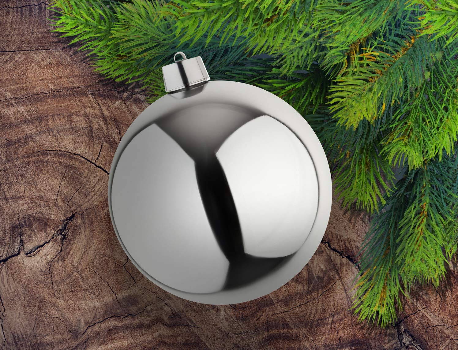 4 grandes boules de Noël - boule de sapin de Noël argentées brillantes 25 cm de diamètre. De haute qualité, pour l'intérieur et résistantes aux intempéries pour l'extérieur. Avec un anneau métallique