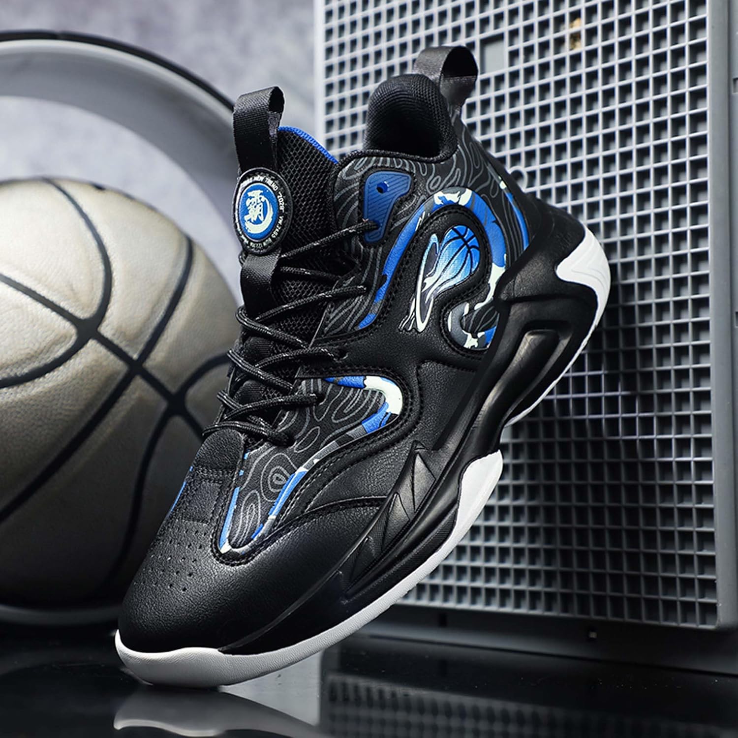 Men's High-Top Basketball Shoe Outdoor Athletic Running Sneakers Outdoor Trainers Non-Slip Lightweight Cushioning Workout Sport Shoes