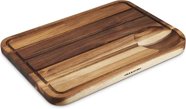 Cole & Mason H722129 Berden Carving Board | Meat Chopping Board/Cutting Board | Acacia Wood | (L)467mm x (W)347mm x (D)29mm | Not Suitable For The Dishwasher