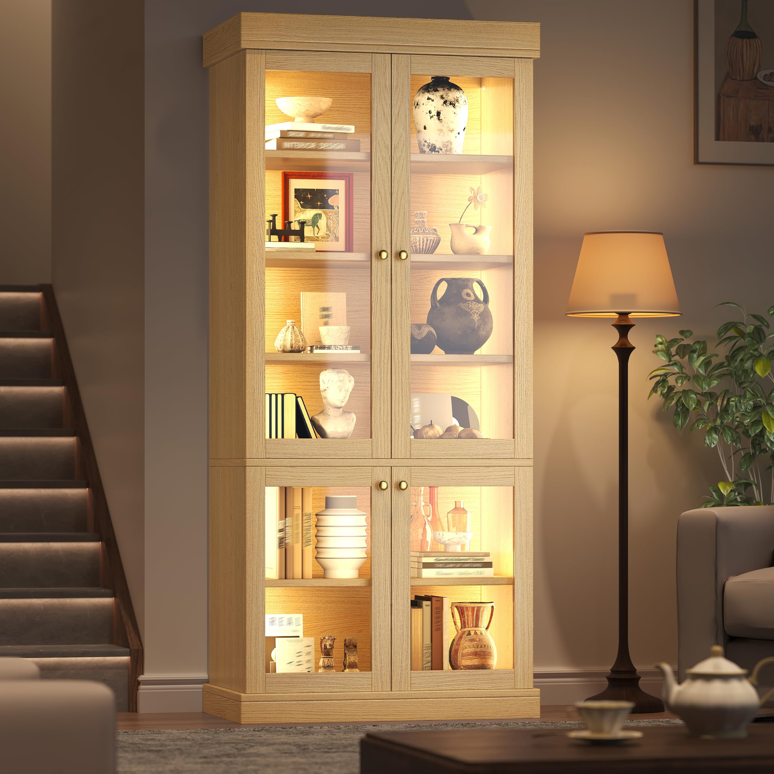 Moderno mobiletto alto, vetrina in vetro, suddivisione interna ben studiata, protezione antiribaltamento, stabile, sicuro, versatile, per la casa, marrone naturale, legno naturale