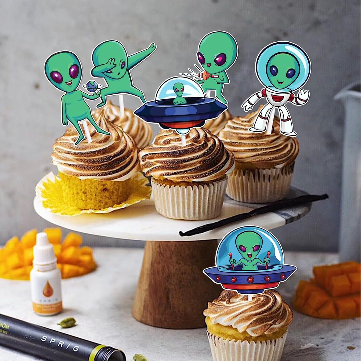 18pcs Green Glitter Alien Dessert Cupcake Topper Space Invaders Theme Decor Supplies Baby Shower Boys Girls Happy Birthday Party Decorations