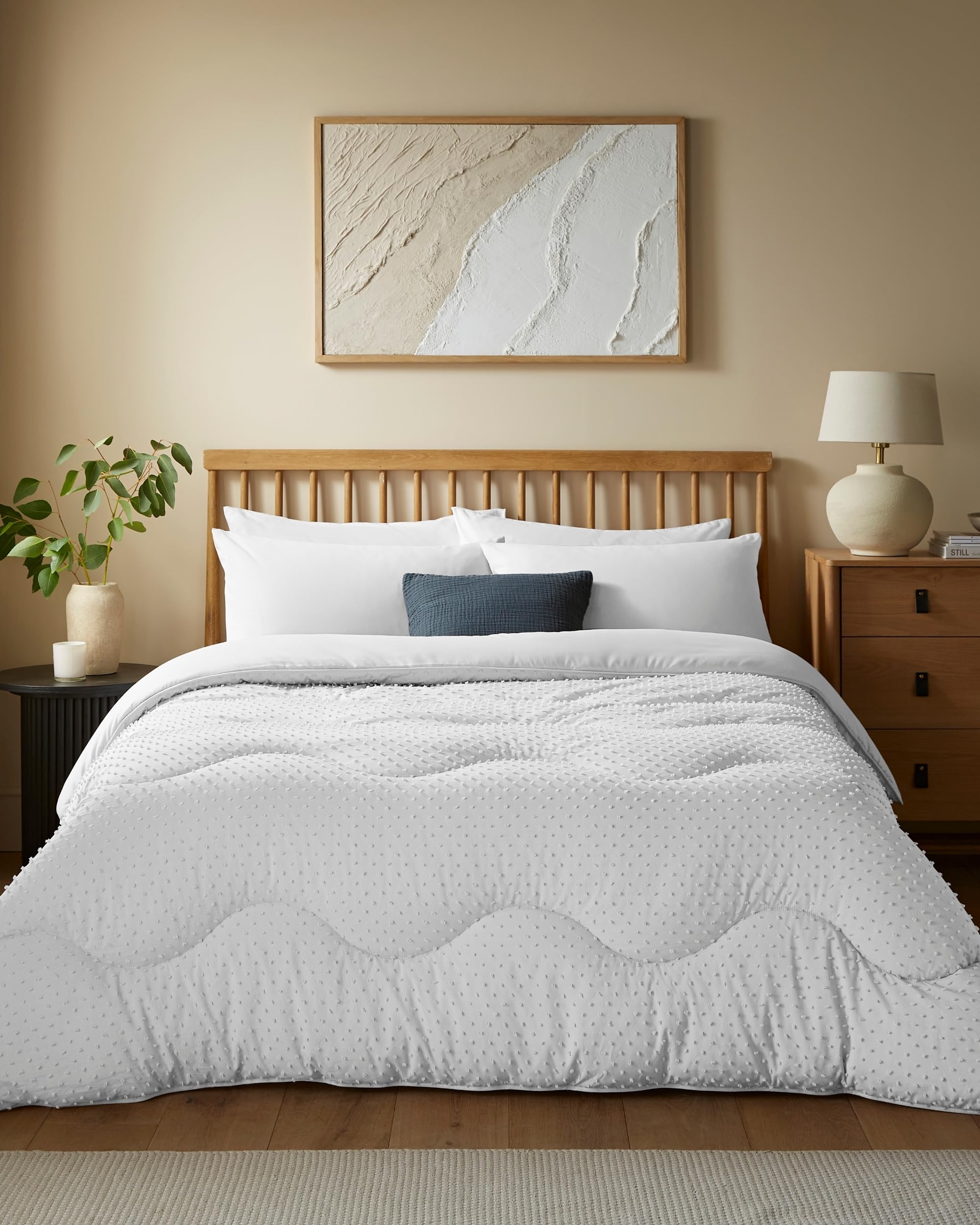 Night Lark Coverless Duvet and Pillowcase Set, Tufted Dots Collection – Coverless Duvet King 10.5 Tog with Advanced Smartfil® Fibre, Machine Washable, Hypoallergenic – Polar White, King Bed Size — image 1