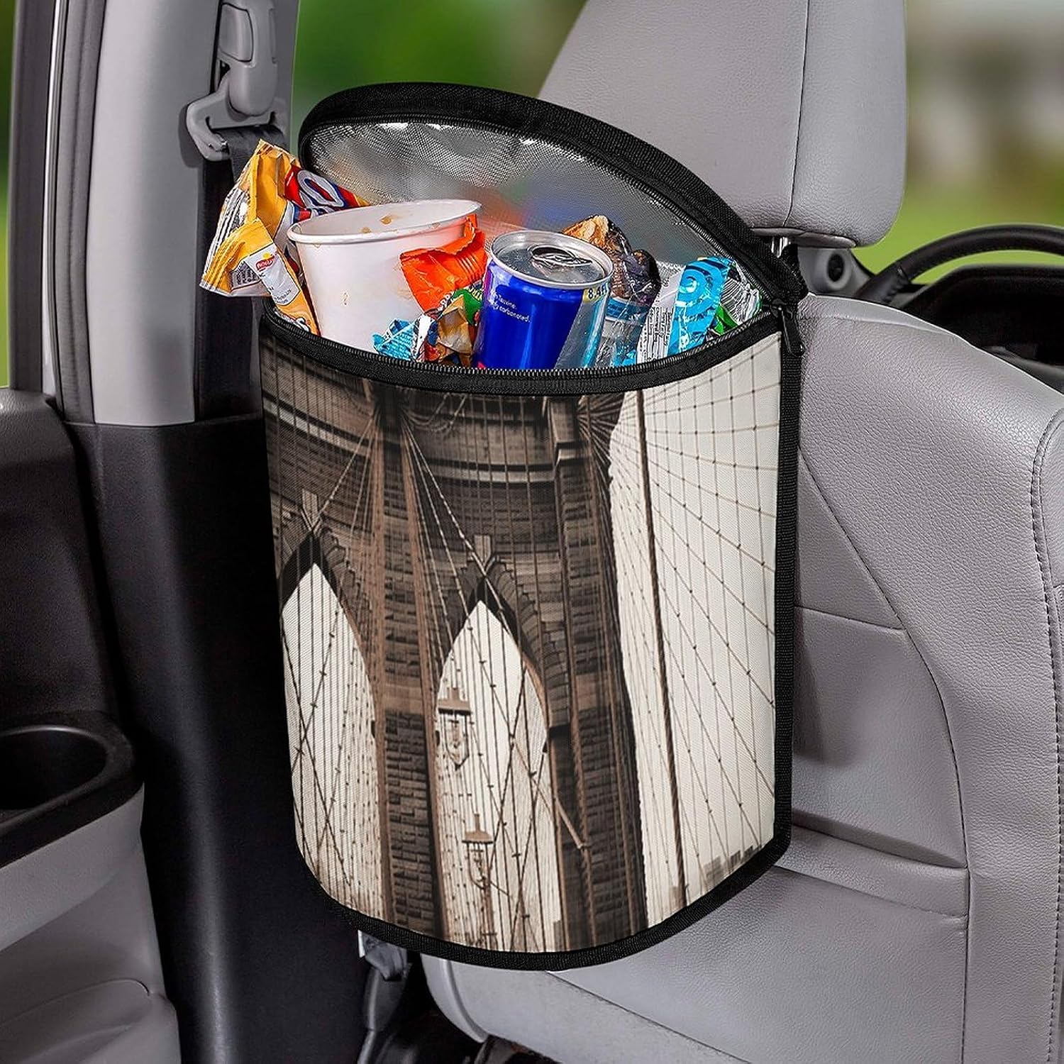 MUSM Leakproof Car Trash Can 2.5 Gallon, Durable Automotive Garbage Bag with Waterproof Liner, Photo of Brooklyn Bridge Trash Bag for Car, Truck, RV & Bathroom