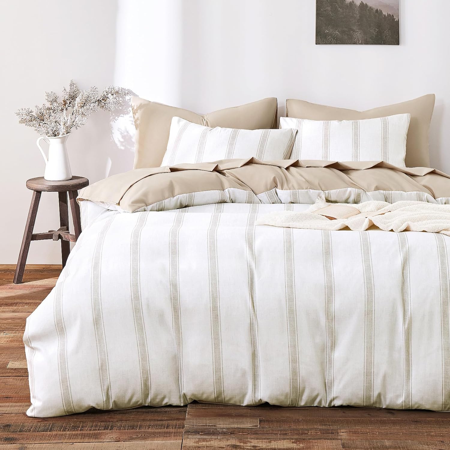 Wake In Cloud - Striped Duvet Cover Set, Farmhouse Coastal Style with Vintage Ticking Vertical Stripe Pattern, Soft Lightweight Bedding, 3-Piece, Taupe Beige, Queen Size