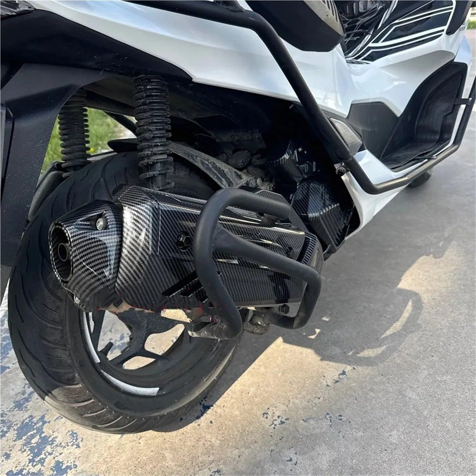 Motorcycle Tail Seat Pasuje do motocykla Honda PCX 125 PCX 160 PCX 160 125 2021-2024 Osłona rury wydechowej Osłona portu wydechowego Osłona ochronna Rear Fairing Seat Cowl(Carbon Exhaust Cover)