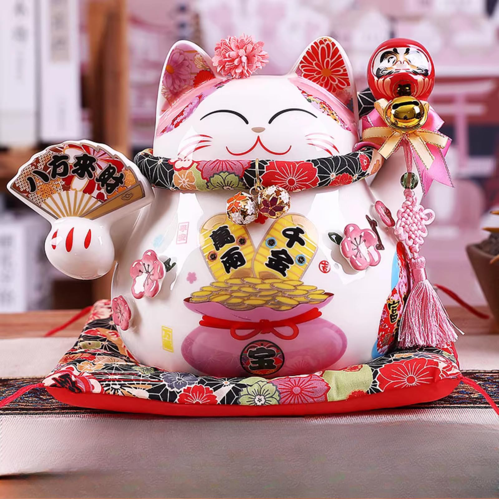 Chat blanc en céramique de 24 cm pour créer un salon zen et chaleureux