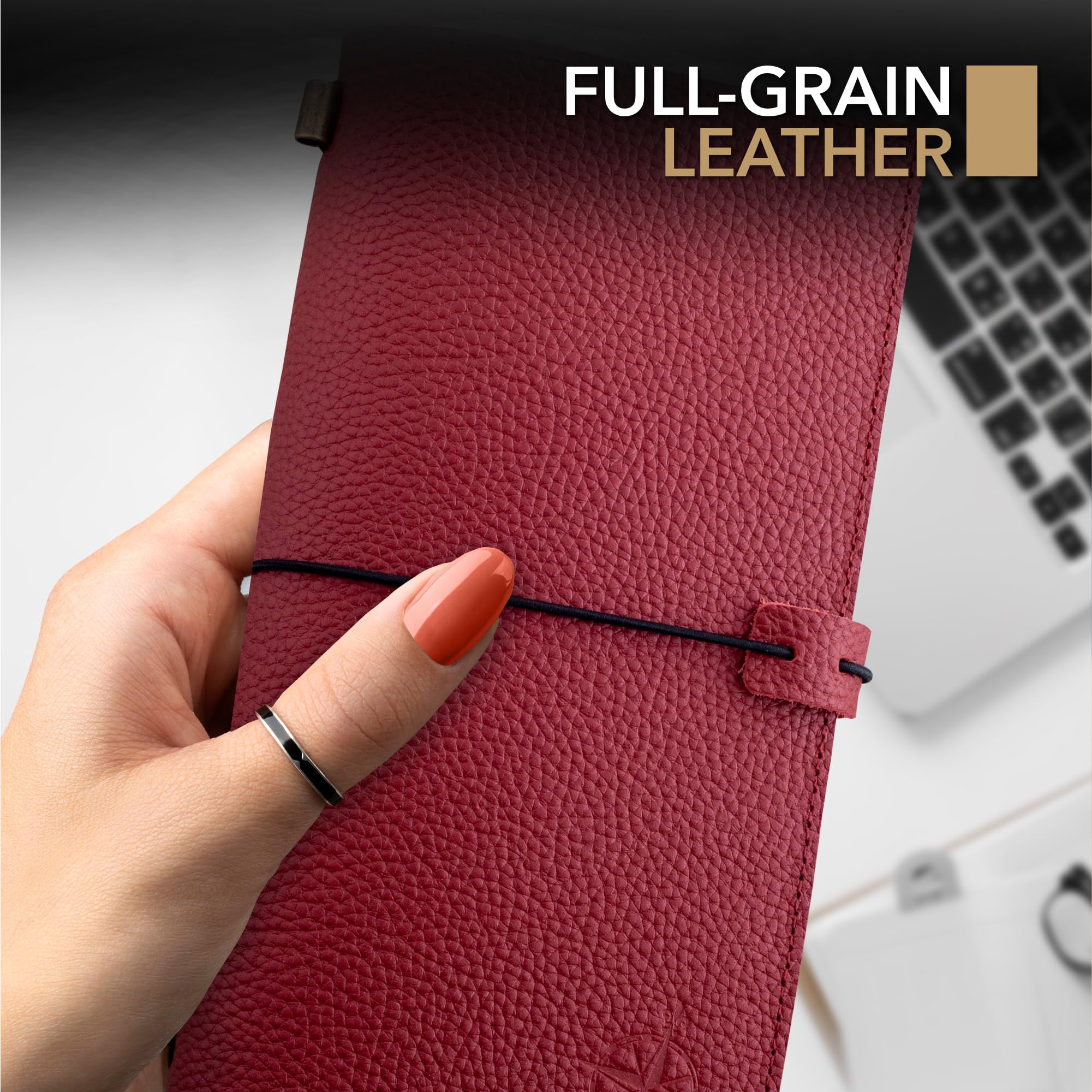 WANDERINGS Carnet en Cuir Rouge avec Poches 11,5 x 22cm - Journal de Voyage Rechargeable Organiseur en Cuir Véritable Fait Main avec Poches pour Écriture et Organisation - Recharges Vierges