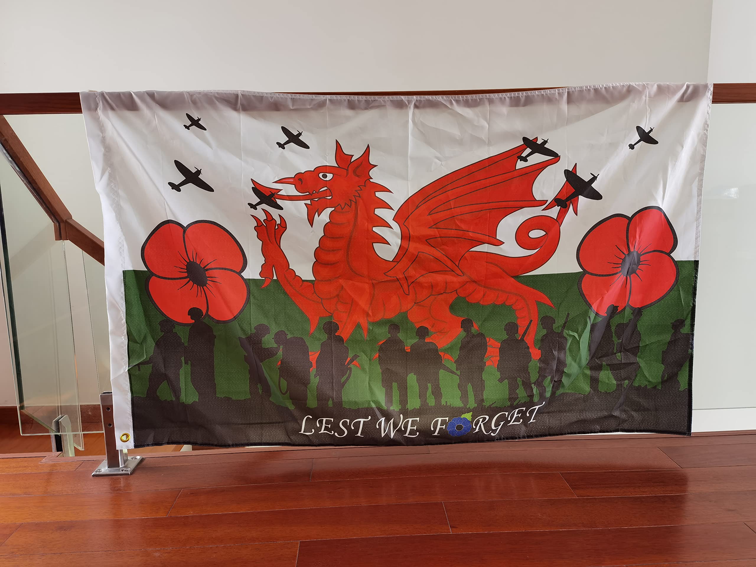 Union Jack With Welsh Dragon : R/flags - Foto 2