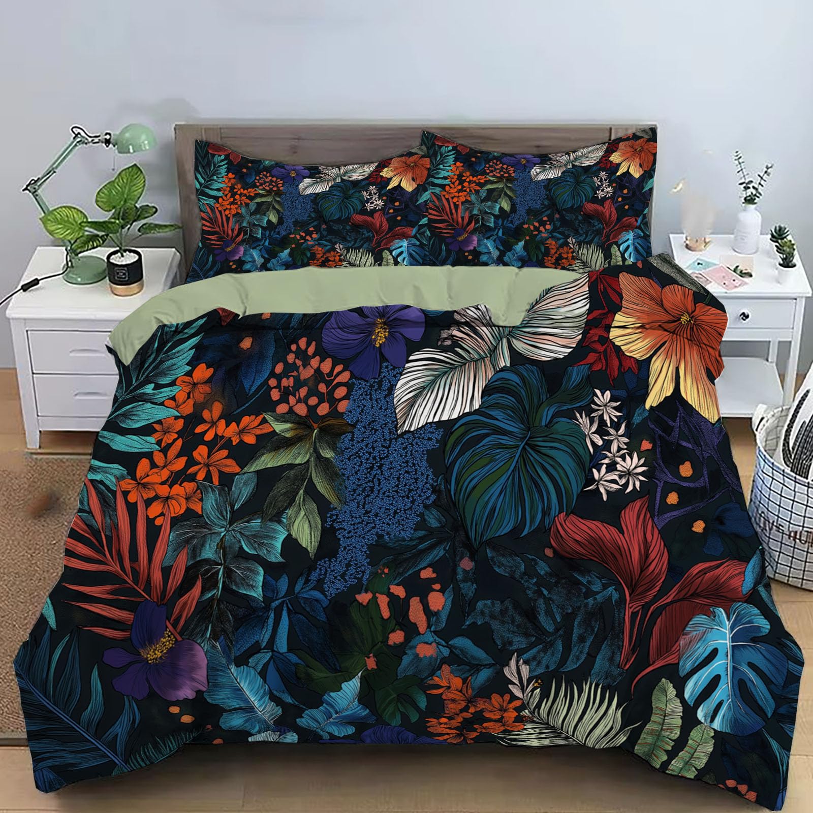 Parure de lit exotique bleu foncé pour sublimer une grande chambre parentale