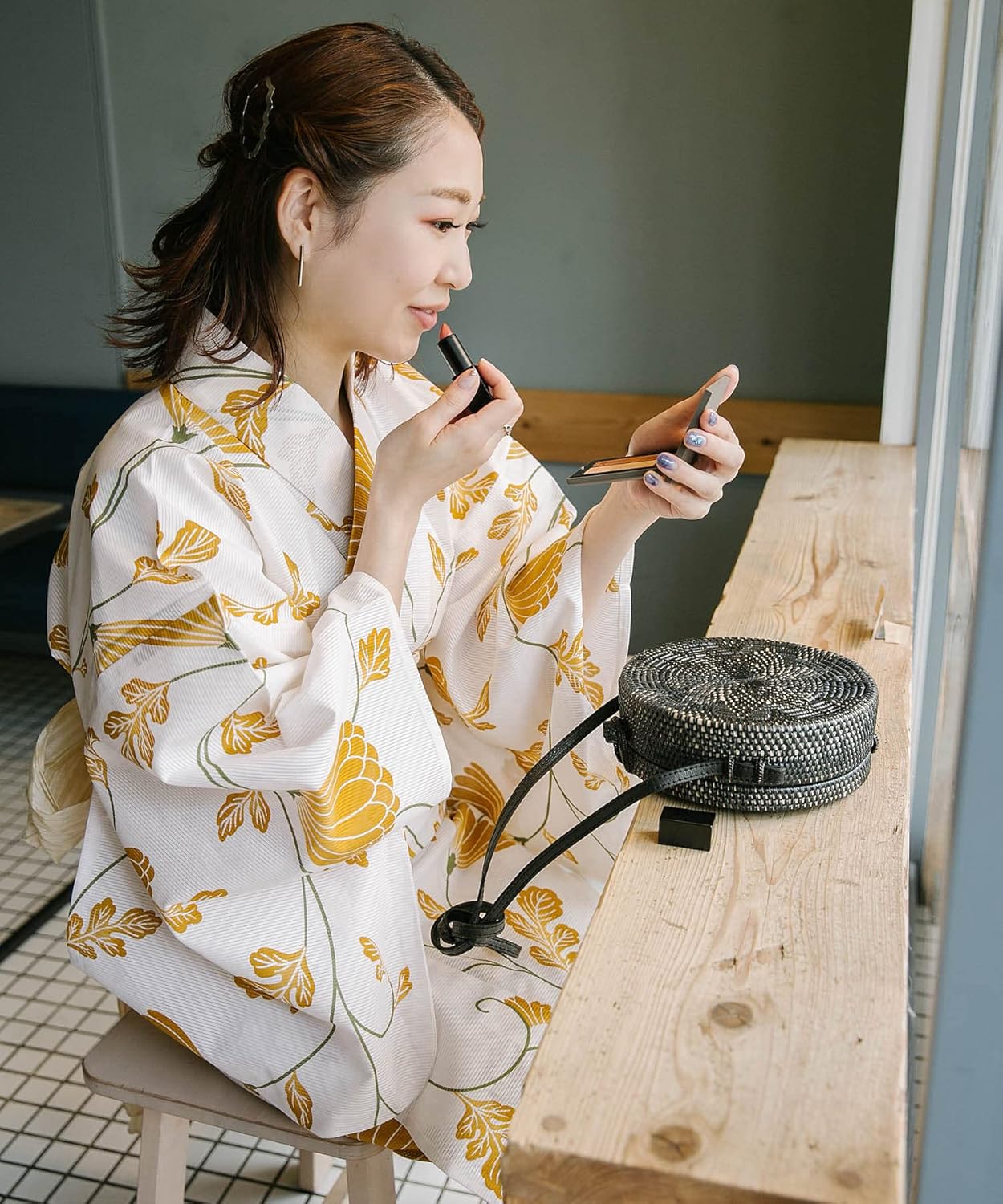 イクス セオα浴衣 幻想的な美しい貝柄 浴衣 単衣 Amazon | [IKS