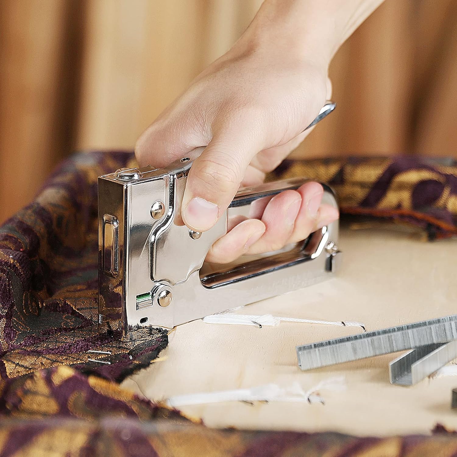 Arrow JT21CM Light Duty Staple Gun Kit, Chromed-Steel Manual Stapler, with 2000 Pieces JT21 3/8" Staples, for Upholstery Professional Projects : Office Products