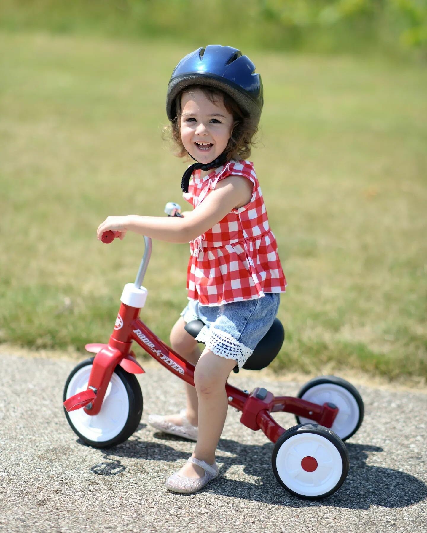 Radio Flyer Dreirad zum Spielen, rotes Dreirad für Kleinkinder, Laufrad und Aufsitzfahrzeug für Kinder von 1 bis 3 Jahren