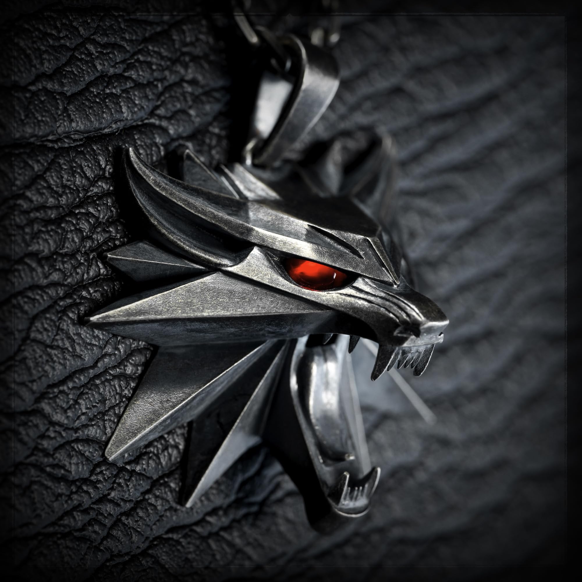 Starforged The Witcher 3: Wild Hunt The Witcher Wolf School Medallion Silver Pendant Game Merchandise Officially Authorized