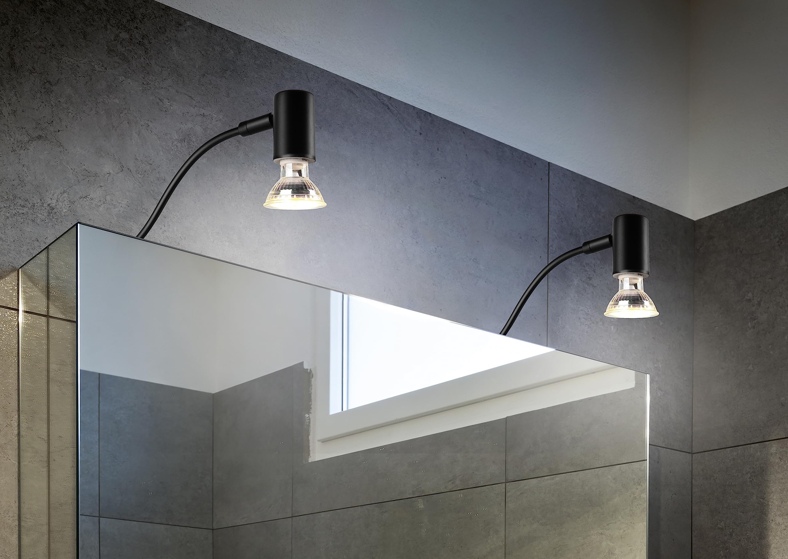 Trio, Aplique, Giada 1xGU10, max.5,0 W Cuerpo: Metal, estera negra A:5,4cm, L:34,0cm, A:11,4cm IP44,Sin bombilla