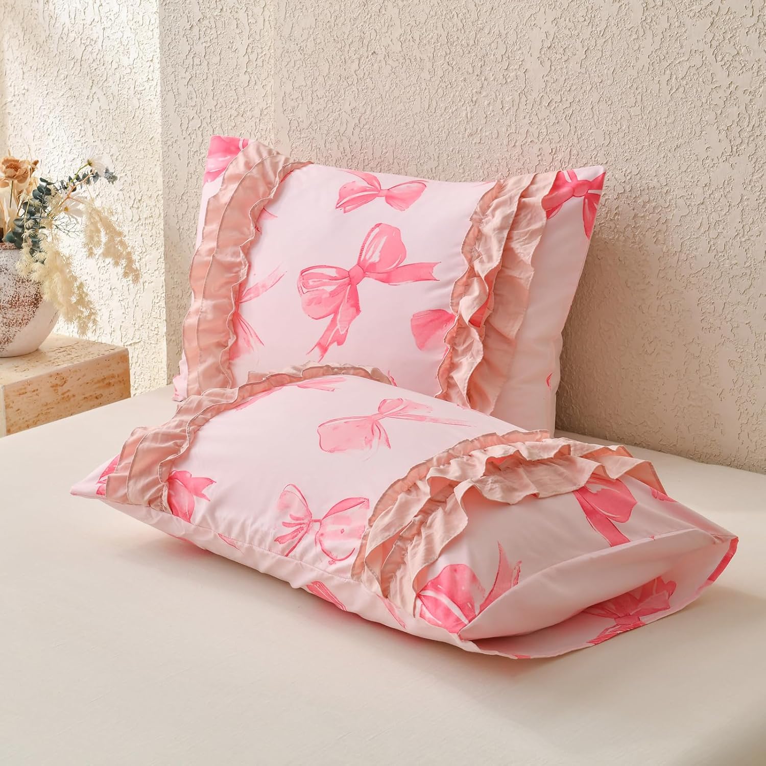 Pink Bowknot Comforter Queen Pink Ruffle Bedding Sets 3 Pcs Pleated Lace Ruffled Bedroom Decor Bow Ties Butterfly Tie Coquette Aesthetic Bedding Comforter for Girls Women