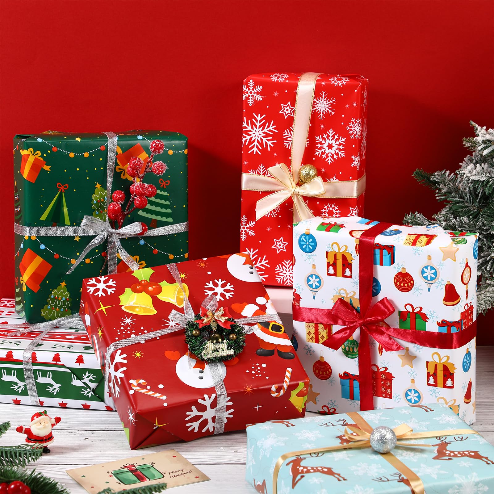 Tatuo 8 Rollen Weihnachts-Geschenkpapier, Weihnachtsmann, Geschenk, Schneeflocken, Baum, Streifen, Rentier, Goldstreifen und Punkte, Design Geschenkpapier für Weihnachtsferien – 27,6 x 78,7 Zoll (6,5