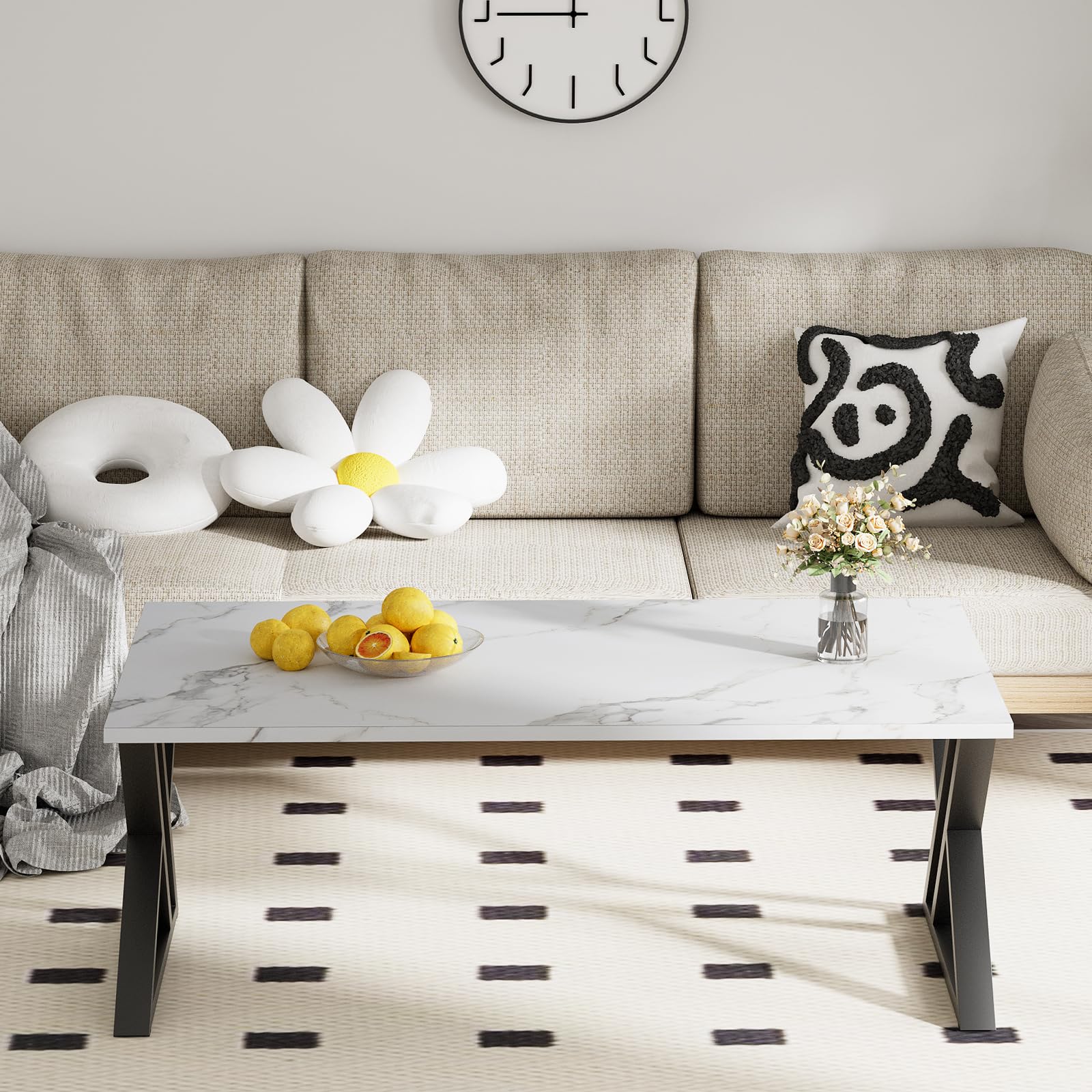 Table basse, table de salon, table basse en bois, table d'appoint pour salon, montage facile, baleines, espace de rangement ouvert, 100 x 48 x 55 cm, marbre blanc et noir