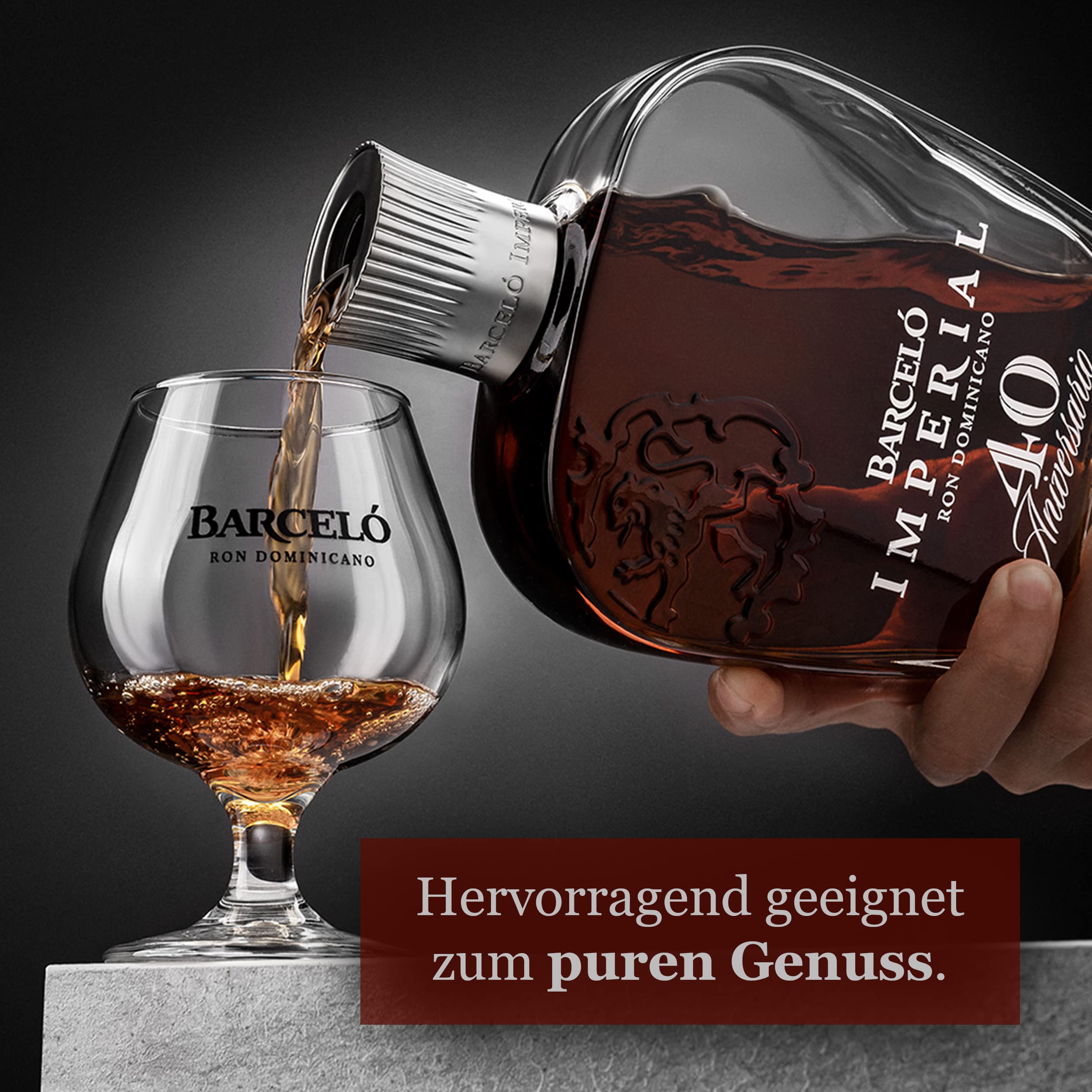 Ron Barceló Premium Blend 40 Aniversario Rum (1 x 0,7 l) 43% vol. - In edler Geschenkbox - Milder brauner Rum, blended aus exzellenten Rumsorten, behutsam und sorgfältig im Eichenfass gelagert