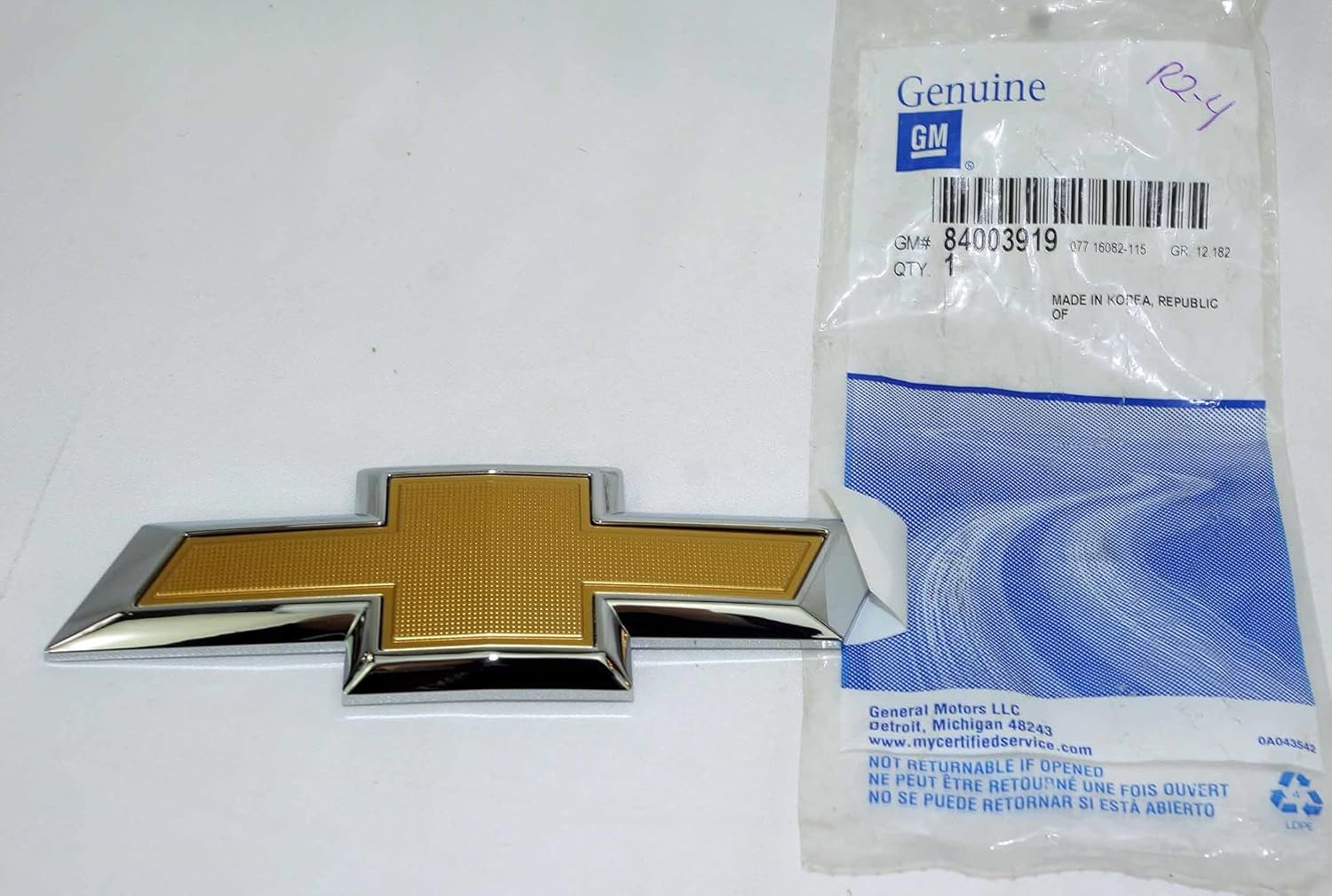 OEM NEW Rear Trunk Lid Bowtie Emblem Badge Gold Chrome 16-18 Camaro 84003919