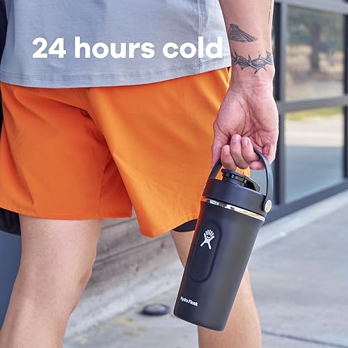 Miniatura 4 de Hydro Flask Shaker Bottle - Botella aislada de acero inoxidable para entrenamiento previo y proteína, 24 onzas, color negro