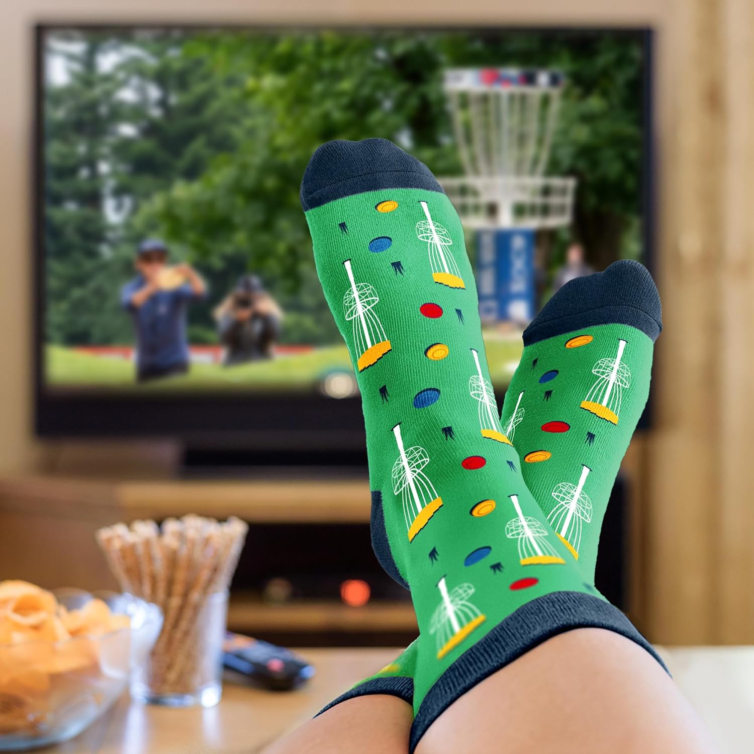 VICRAZY Disc Golf Socks For Men – Funny Disc Golf Gifts, Frisbee Accessories - Christmas Gift, Stocking Stuffers For Men, Dad - Image 3