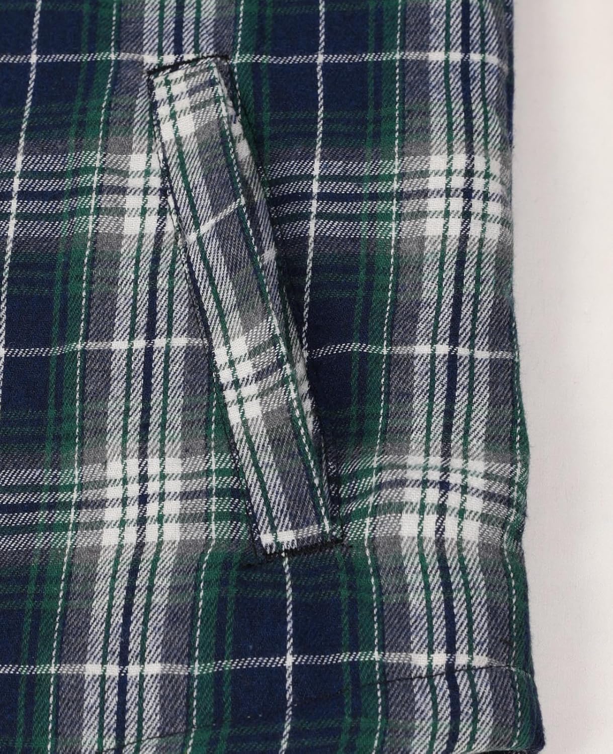 ThCreasa Womens Sherpa Lined Plaid Hooded Flannel Jacket with Hand Pockets Button Down Shirt Jackets - Image 5