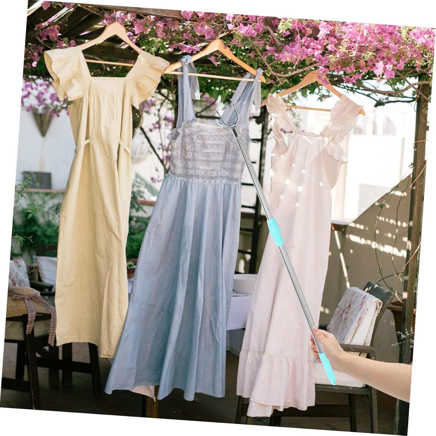 Luxshiny 2pcs Retractable Clothesline Rod Adjustable Clothes Reach Pole for Outdoor Indoor Laundry