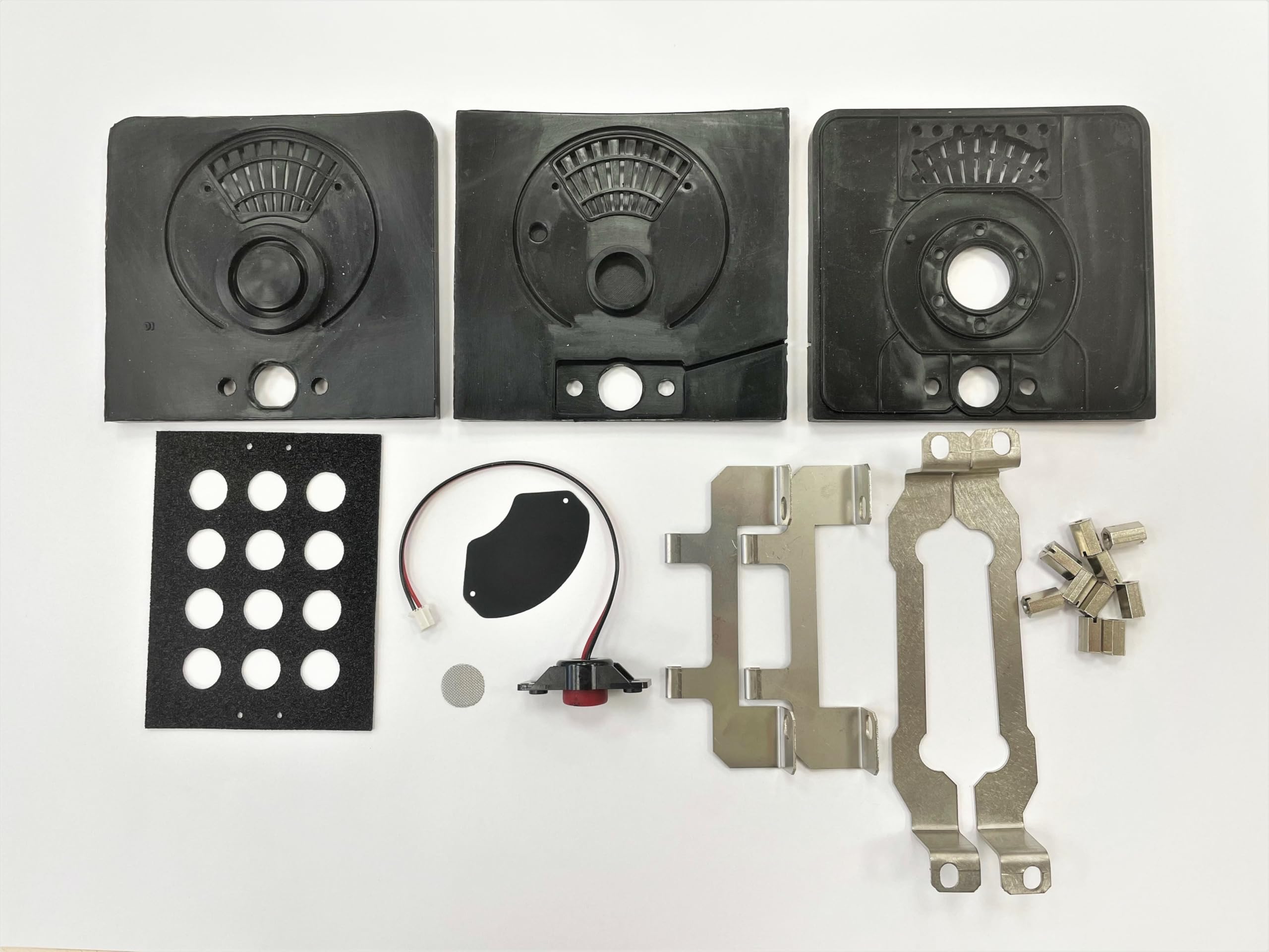 Support accessoire marine montage ampli V2 idéal pour vos sorties en mer en musique