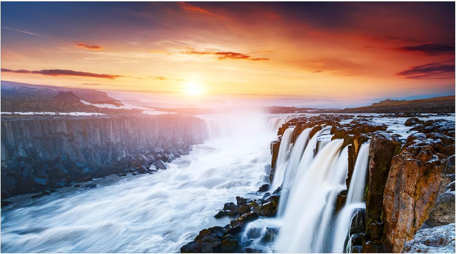 Samsung 55” VHC-R Series 700nit FHD Video Wall, 0.44mm Bezels, 700 nits, Ultra-Slim 70mm Depth, Non-Glare Panels, Picture Enhancer Mode, LH55VHCRBGBXZA