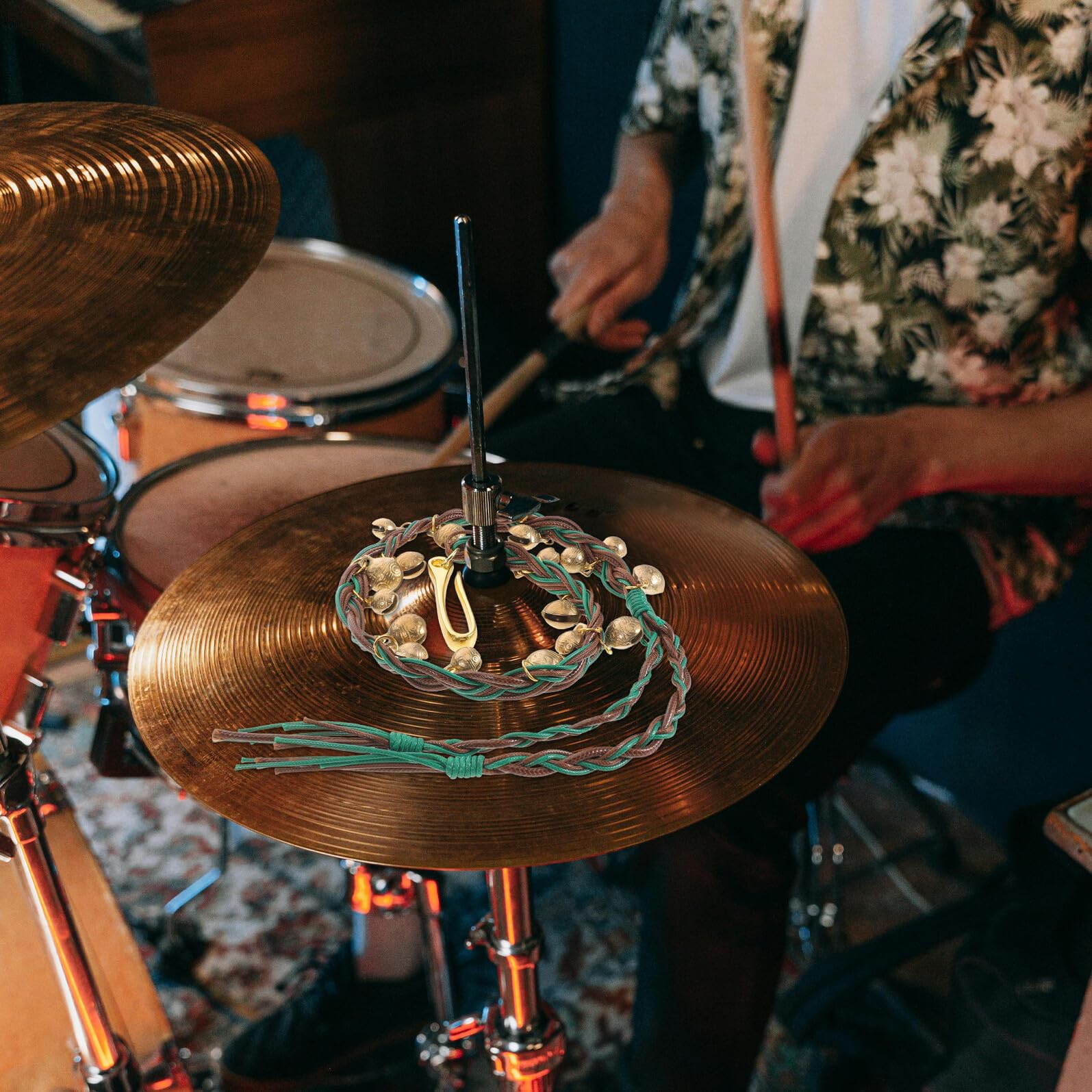 10 Stück Hi Hat Becken und Ride Becken aus Robustem Messing Kompakte Percussion Glocken mit Klarem Klang für Schlagzeug Jazz und Live Auftritte