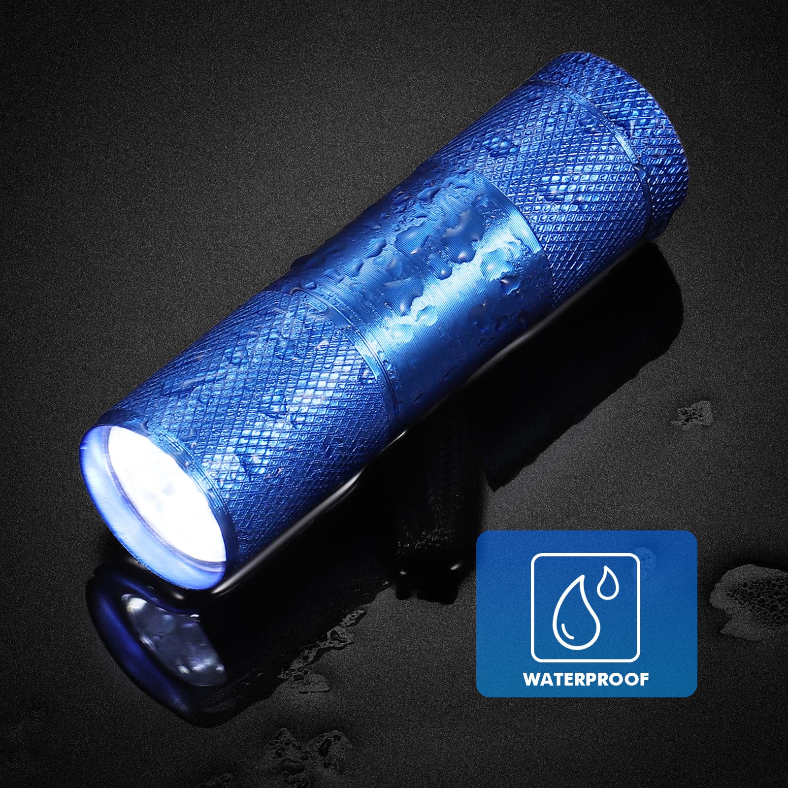 Amasawa 7 Pezzi Mini LED Torcia Campeggio, Mini Campeggio Torcia, LED Portachiavi Torcia, Mini Portatile Colorato Torcia, per Il Campeggio Escursioni Caccia Zaino In Spalla Pesca(Colore Casuale