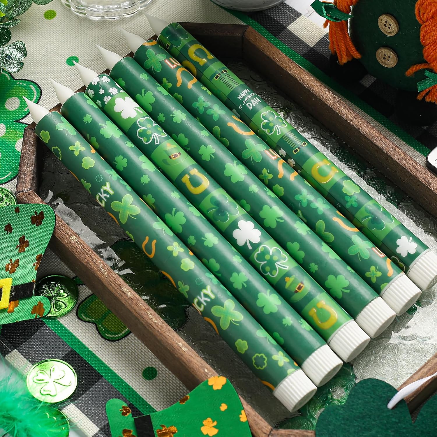 6Pcs St. Patrick' s Day Flameless Taper Candles, 10.63" Green Battery Operated LED Shamrock Candles with Lucky Charms,Remote Timer, Candlesticks,Irish Party Favor Gifts for Home Table Decor